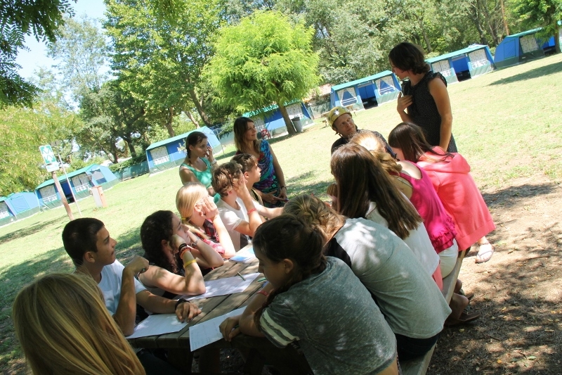Village Camps International Summer Camp Ard&egrave;che, France 2019-07-26 https://www.villagecamps.com/journals_admin/images/911-28-07-03-2014  (800x533)  (65).jpg